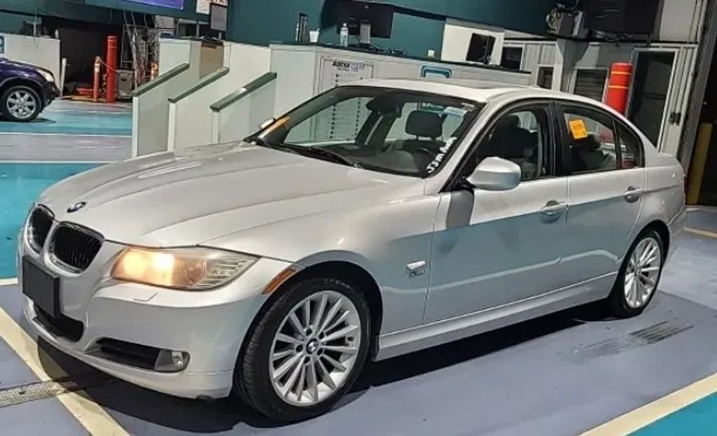 bmw 3 series 2011 WBAPK7G50BNN77598 image bmw 3 series 2011 WBAPK7G50BNN77598 image